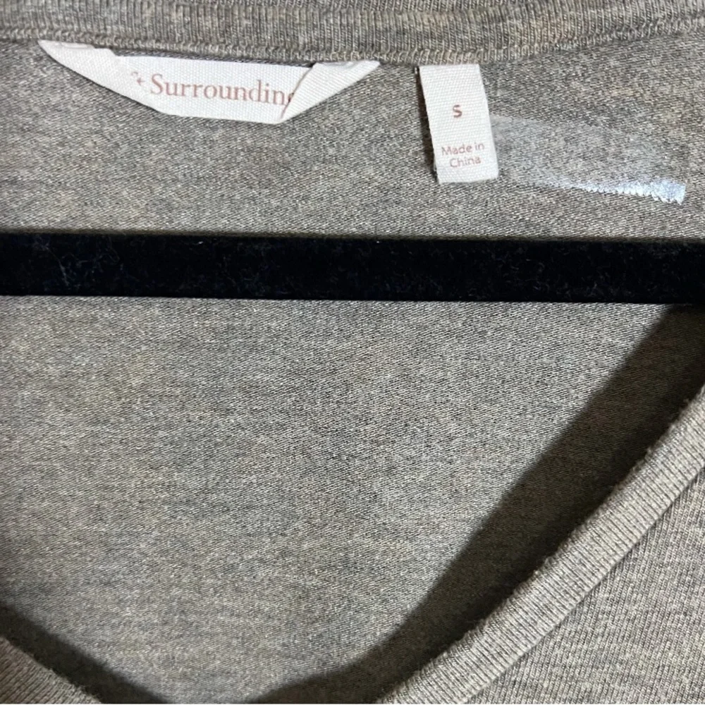 Soft‎ Surroundings Women's V-Neck Long Sleeve Top size small capsule minimalist